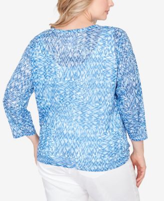 Plus Size Printed Knit Burnout 3/4 Sleeve V-Neck Top