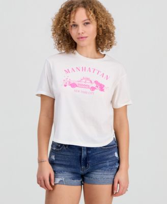 Juniors' Manhattan Taxi Graphic T-Shirt