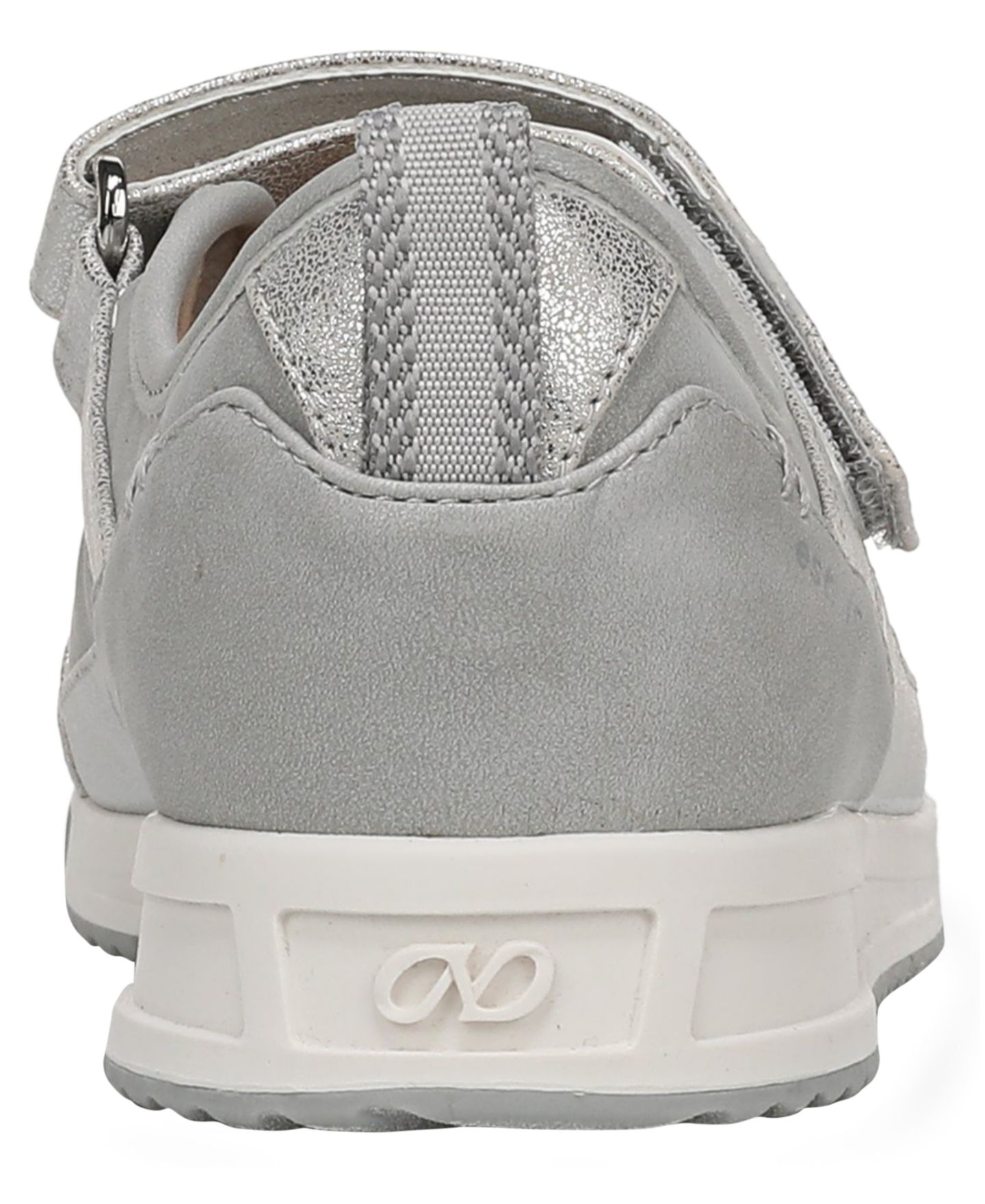 Женские кроссовки Naturalizer Greta Slip On Sneaker, цвет: Серый / Серебряная искусственная кожа — фото 3