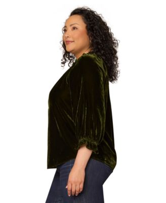 Plus Size Embroidery Detail 3/4-Sleeve Top