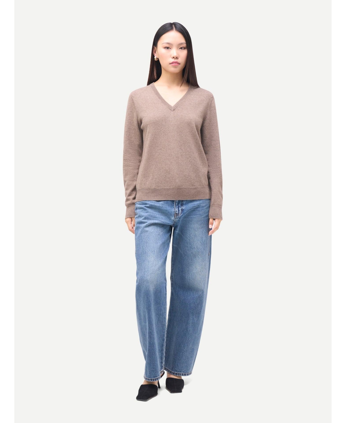 Gobi Cashmere Women's Timeless Cashmere V-Neck Sweater