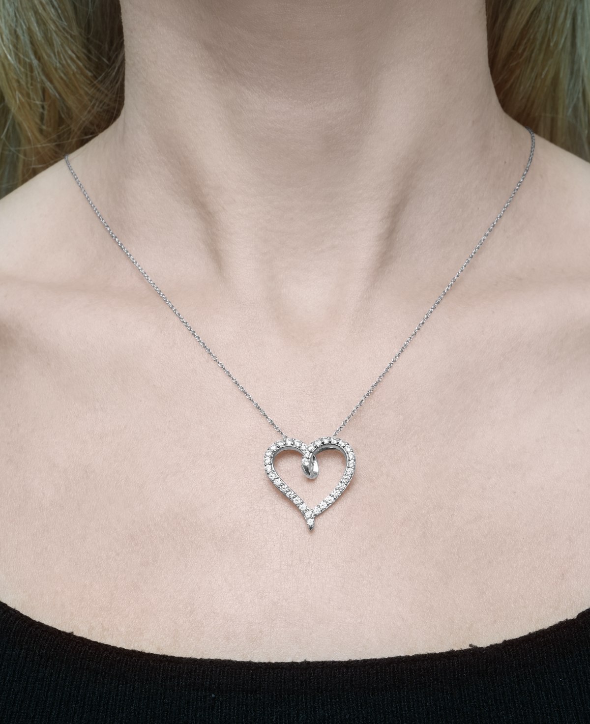 Macy's Diamond Heart Pendant Necklace (1 ct. t.w.) in 10k White Gold