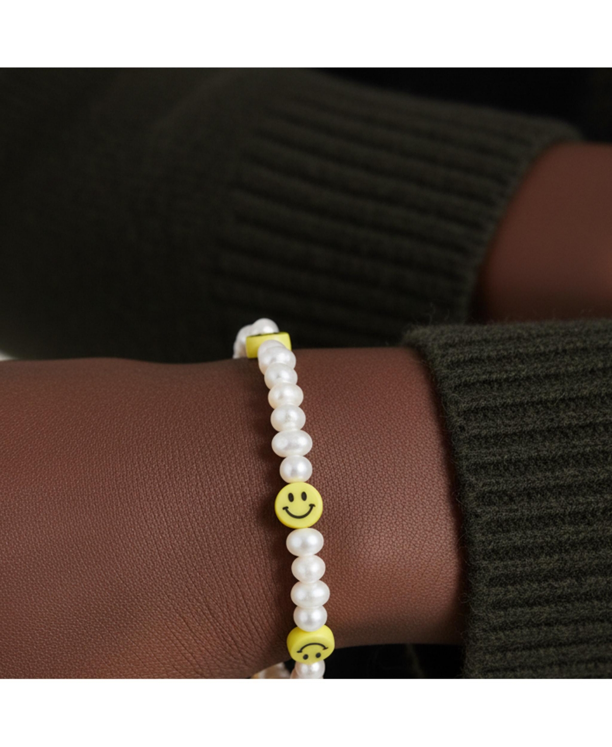 Joey Baby 18K Gold Plated Freshwater Pearls with Smiley Face - HaHa Bracelet 7" For Women