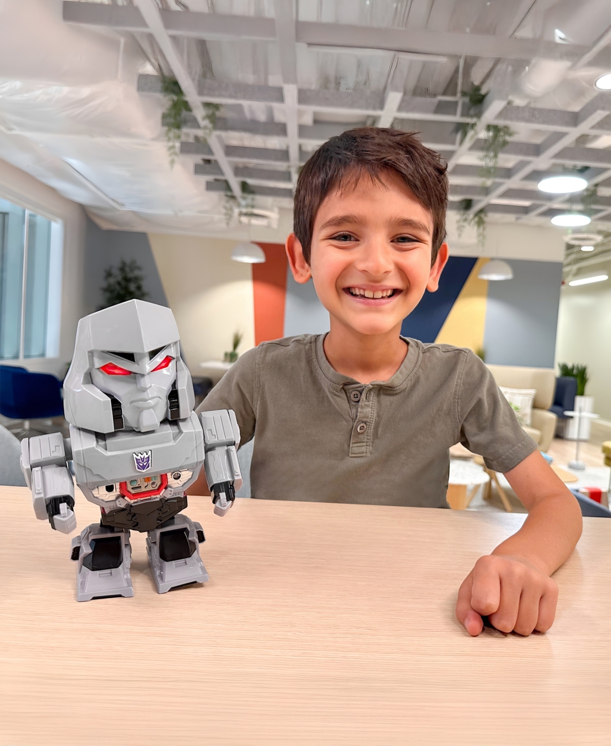 World Tech Toys Transformers Megatron Dancing Robot