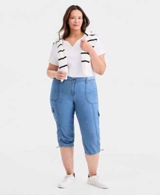 Plus Size Mid-Rise Cotton Chambray Capri Pants