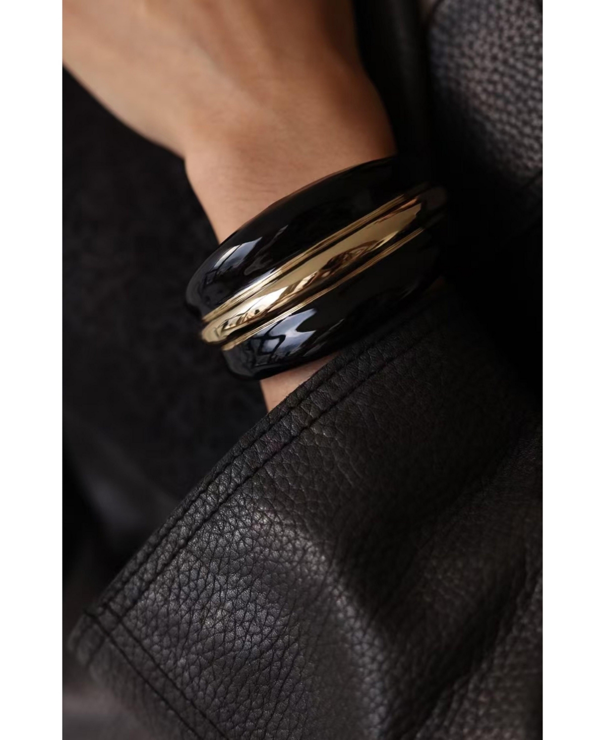 Retro Chic Ostuni Bangle