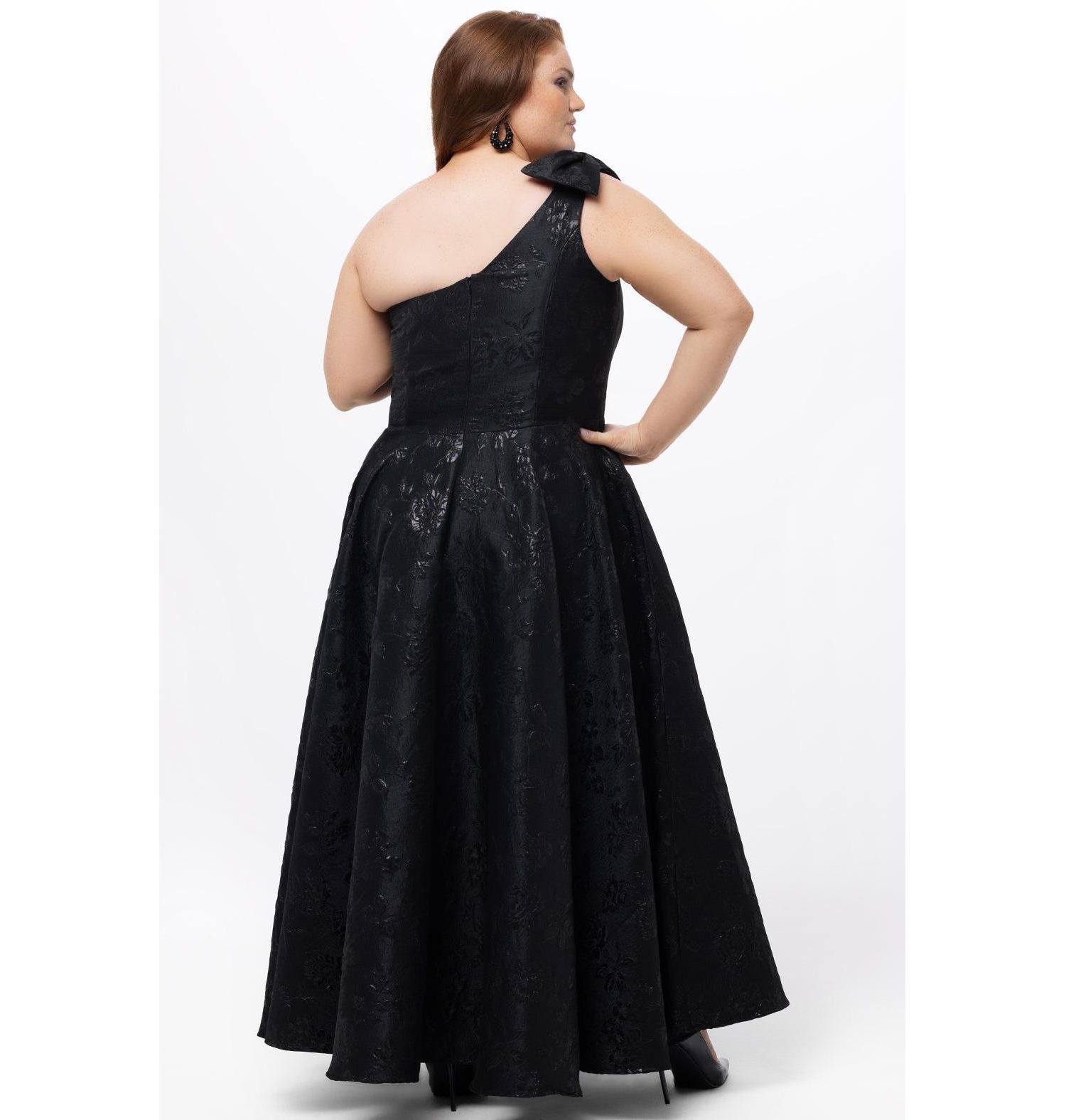 Women's One Shoulder Brocade Plus Size Formal Dress with Bow