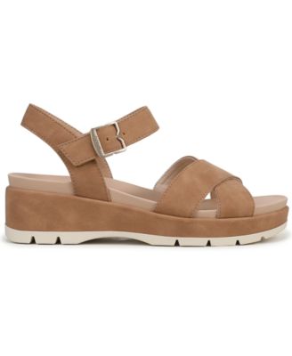 Women's Free Love Strappy Sandals