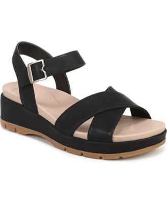 Women's Free Love Strappy Sandals