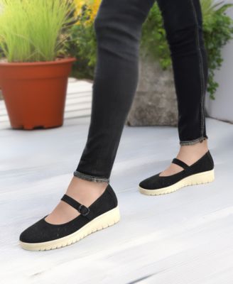Women's Gertie Comfort Mary Janes Flats