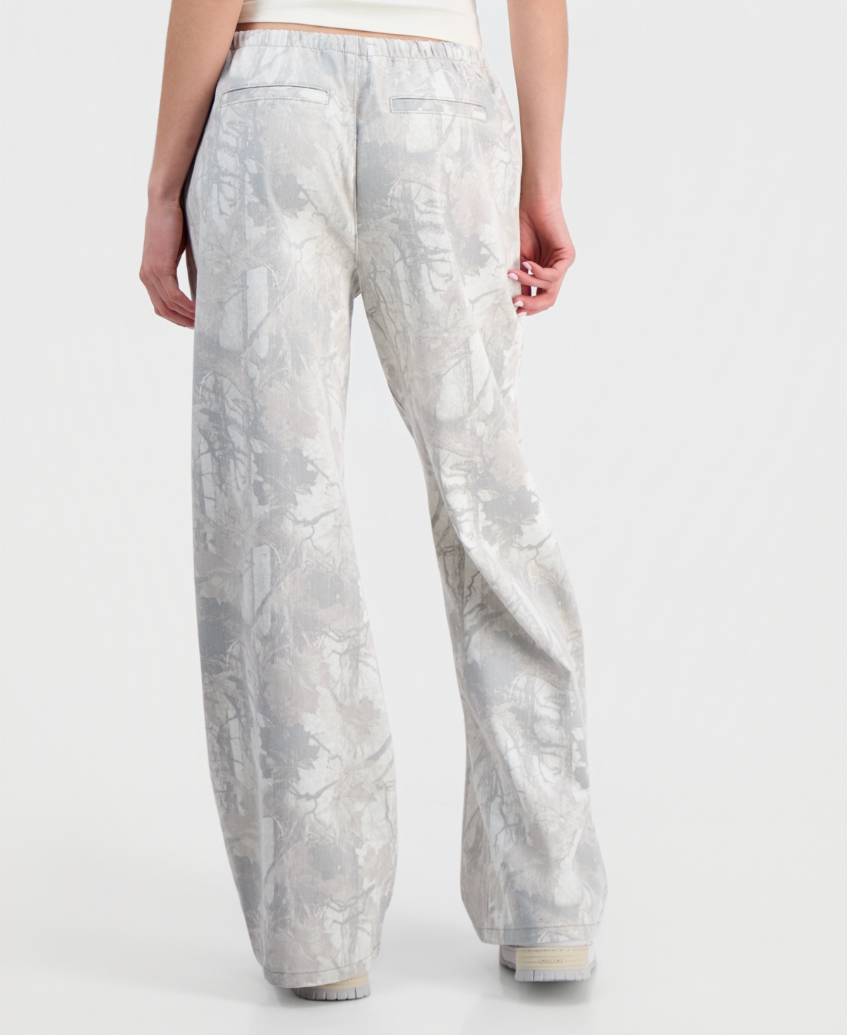 Vanilla Star Juniors' Woodland Camo Drawstring Jeans