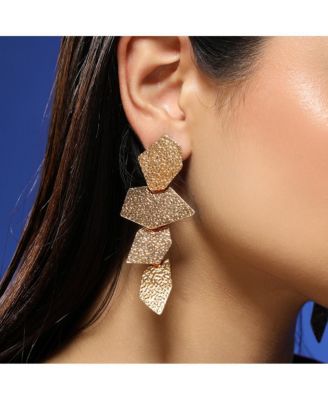 Women's The Dented-Geometric Drop Earrings - Antique Gold