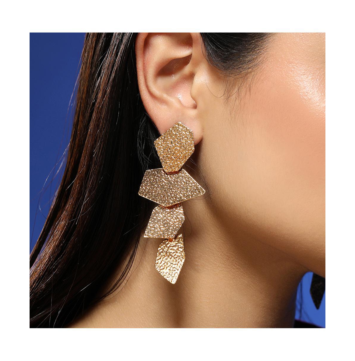 Women's The Dented-Geometric Drop Earrings - Antique Gold