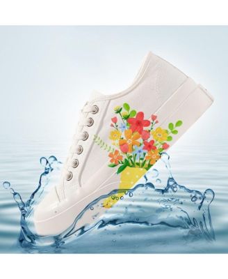 24-color acrylic markers with waterproof soft tips for painting.