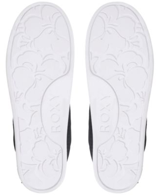 Women's Bayshore Lace-Up Flat Sneakers