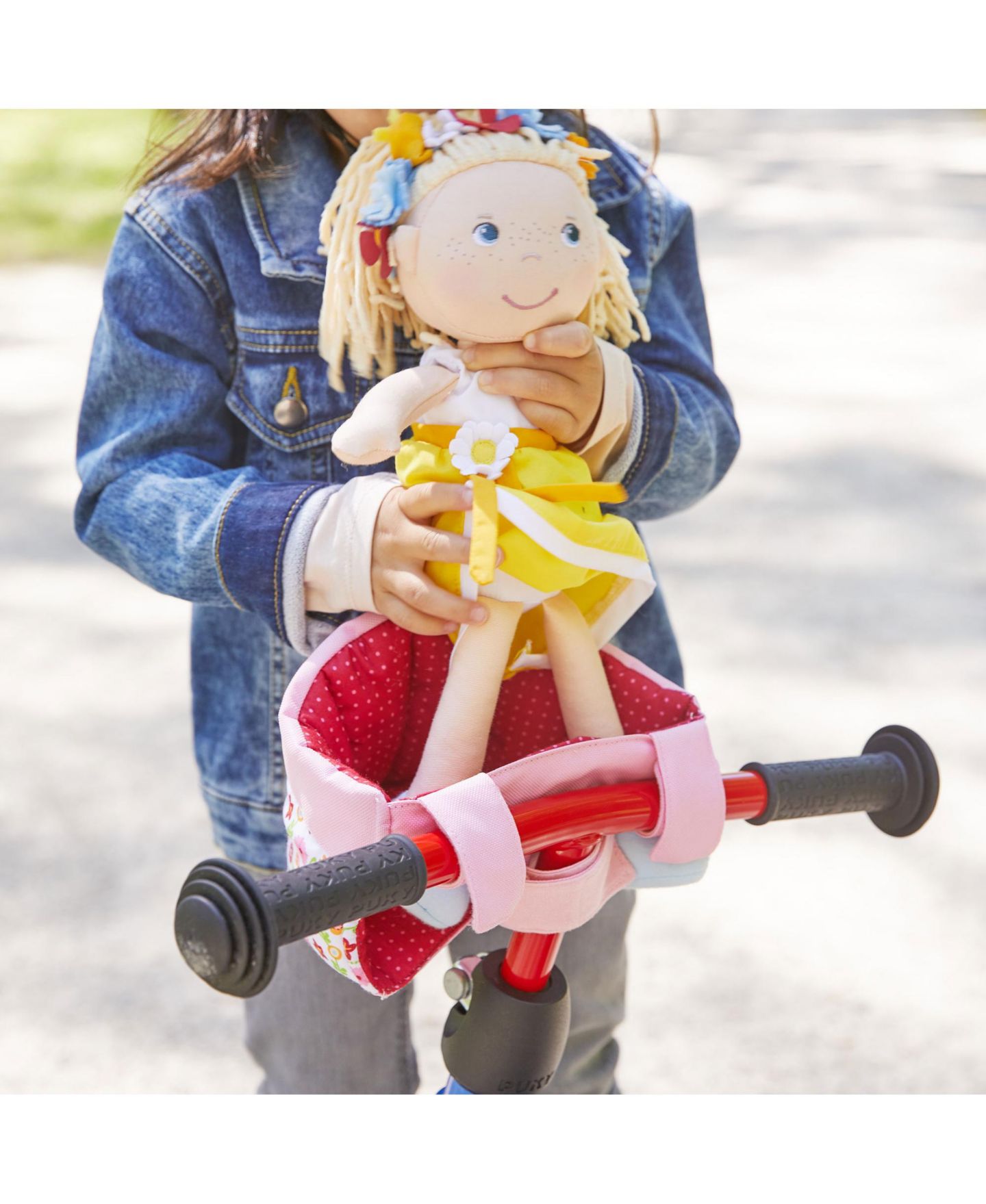 Детская кукла Haba Flower Meadow Doll Bike and Sled Seat, Ages 12-24 Months — фото 6