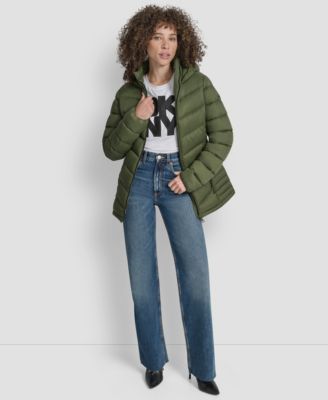 Women's Chevron-Quilted Full-Zip Puffer Jacket