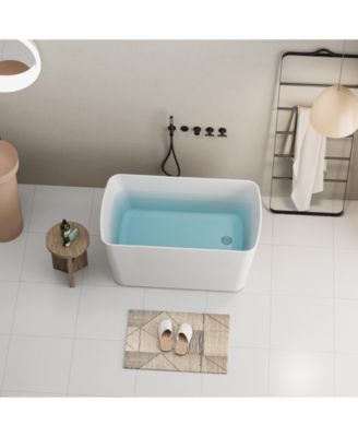 Acrylic Freestanding Soaking Tub with Chrome Overflow