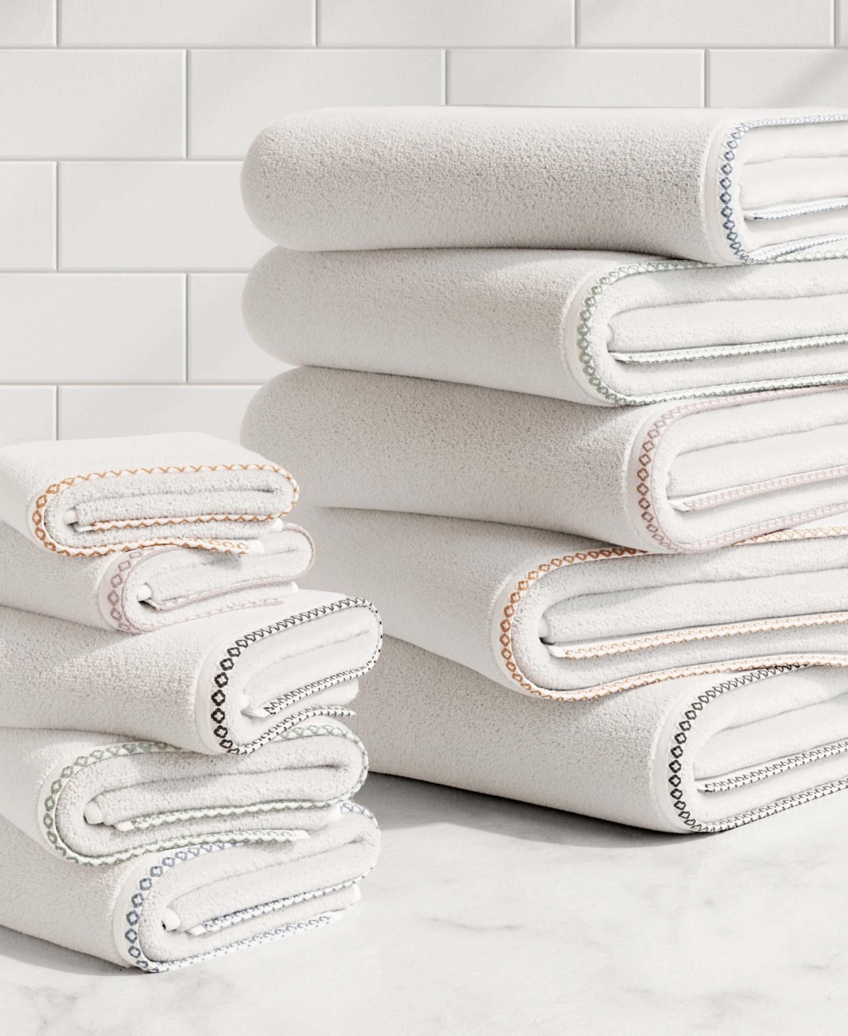 Linery & Co Quick-Dry Cotton Decorative Border 4 Pack Bath Towel Set