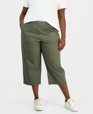 Plus Size Pull-On Cropped Pants