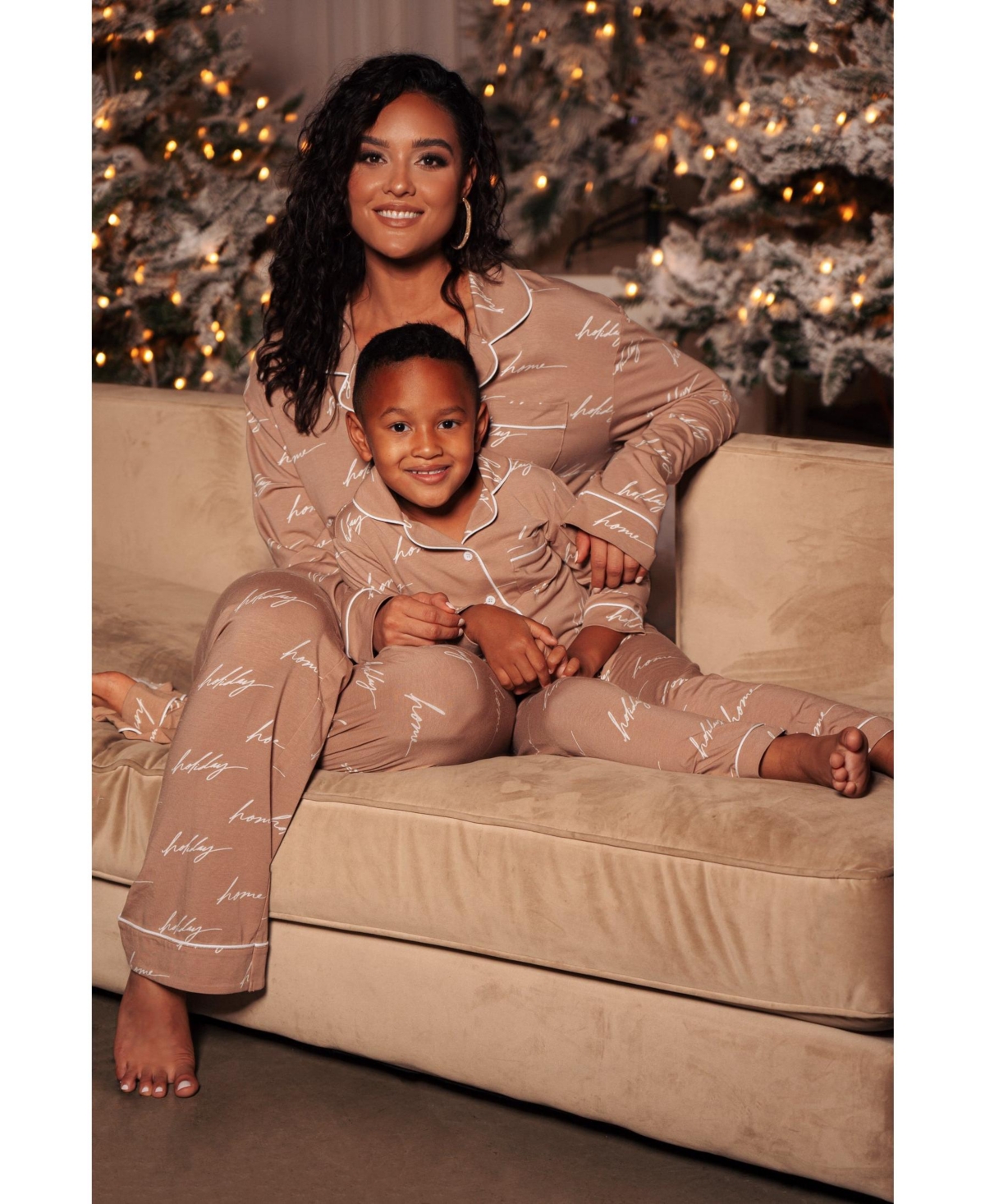 Jluxlabel Kids Home For The Holidays Pajama Set