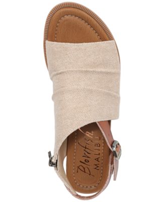 Women's Aspire Strappy Sandals