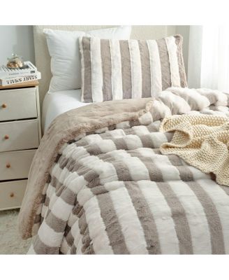 Chunkiest Chunky Bunny Freezin Waters - Coma Inducer Oversized Comforter Set - Lush Brown