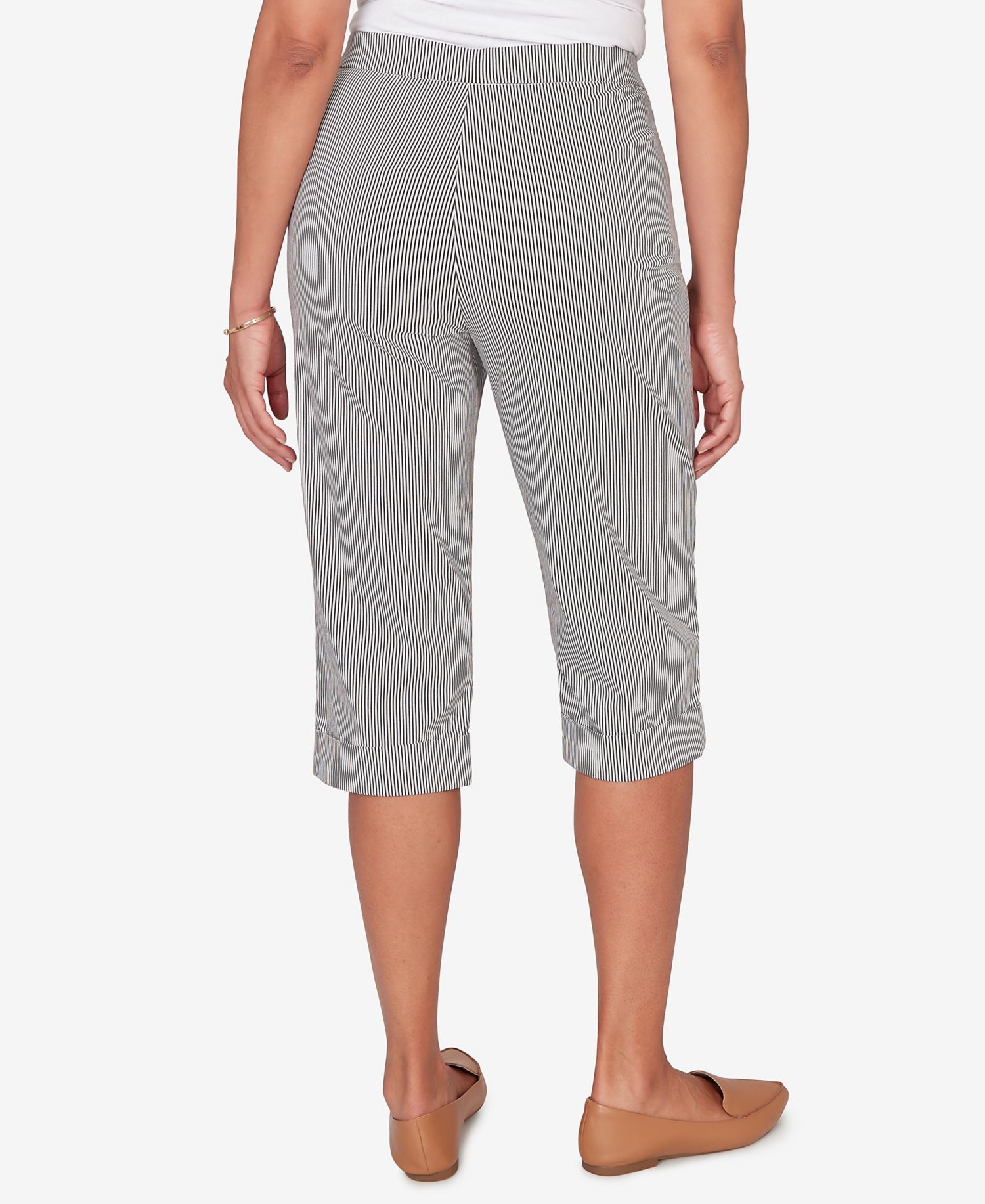 Plus Size Classic Stretch Stripe Clamdigger Capri Pants