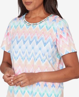 Women's Chevron Beaded Neck T-shirt
