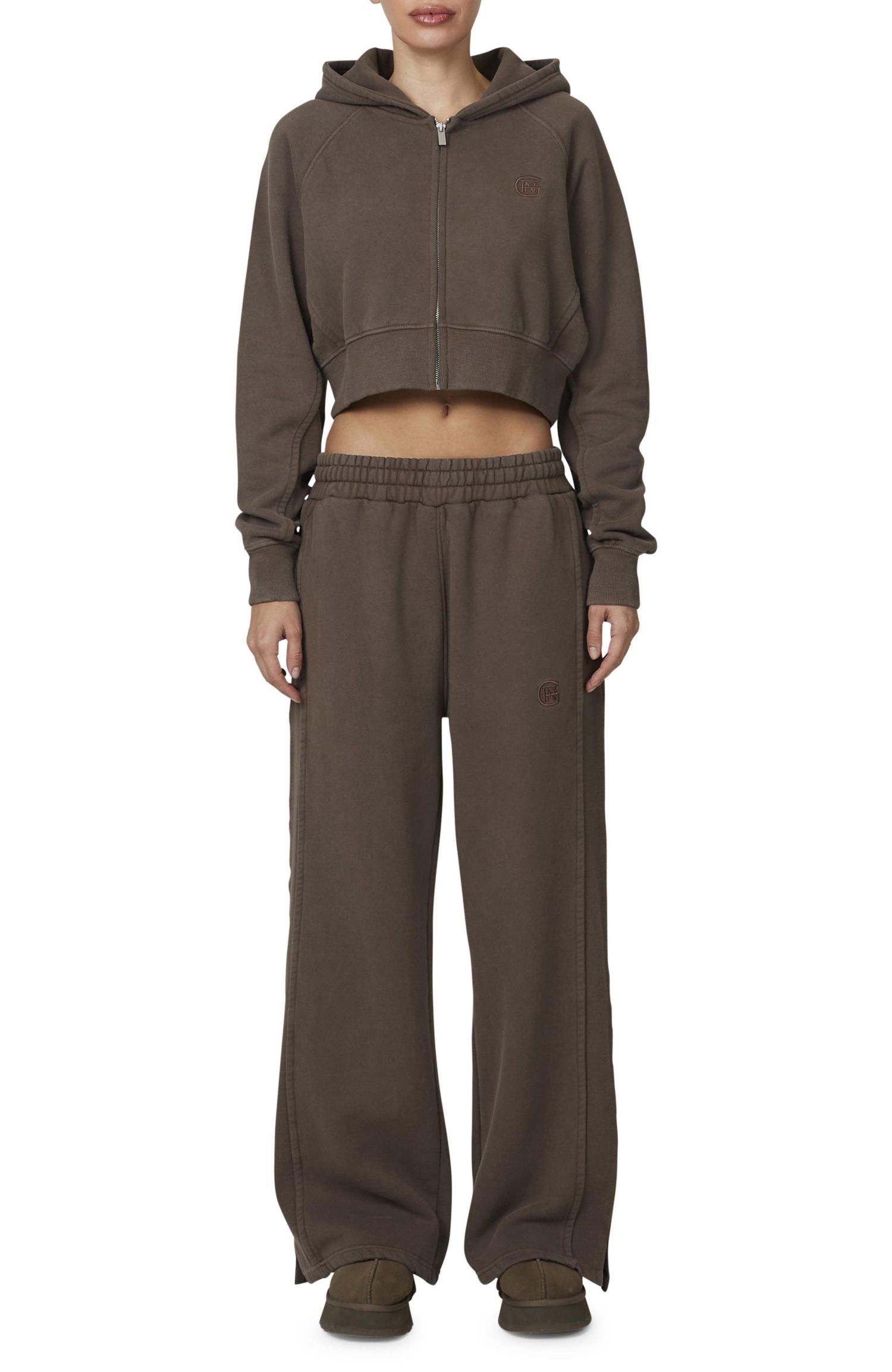 Women's Ribbed Emblem Crop Zip Hoodie