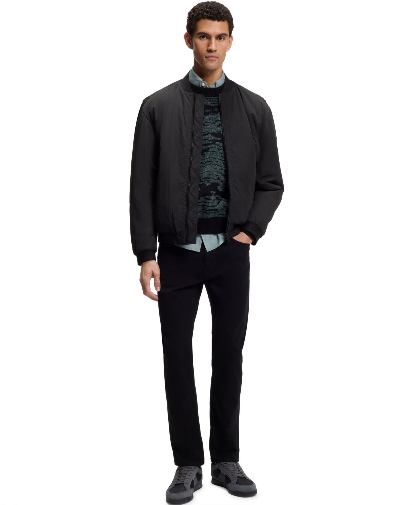 Мужская куртка Hugo Boss Water-Repellent Soft-Touch Fabric Bomber, цвет: Чёрный — фото 2