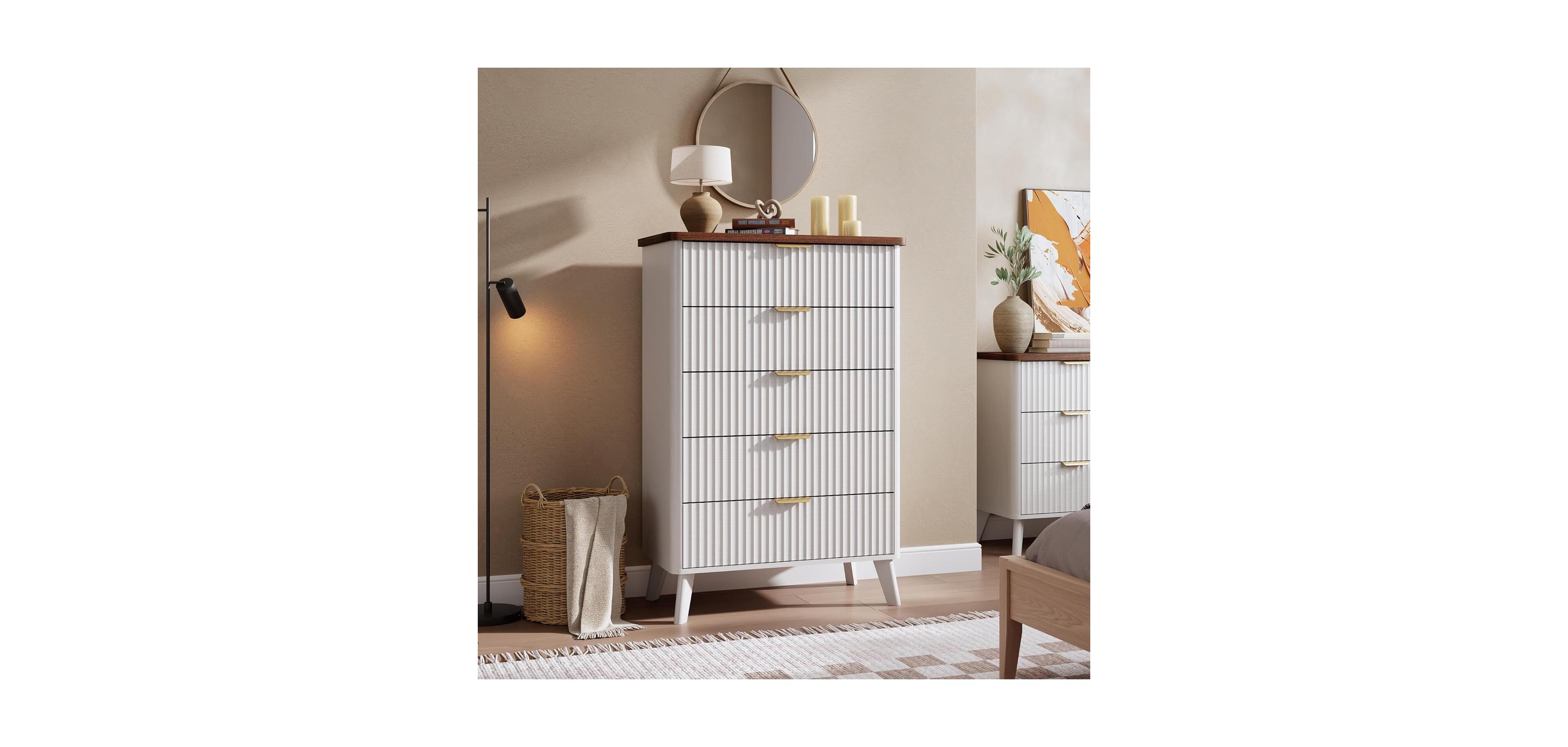 gaomon Fluted Dresser for Bedroom with 5 Deep Drawers, 47in Tall Chest of Drawers with Faux Marble Top, Curved Profile Design