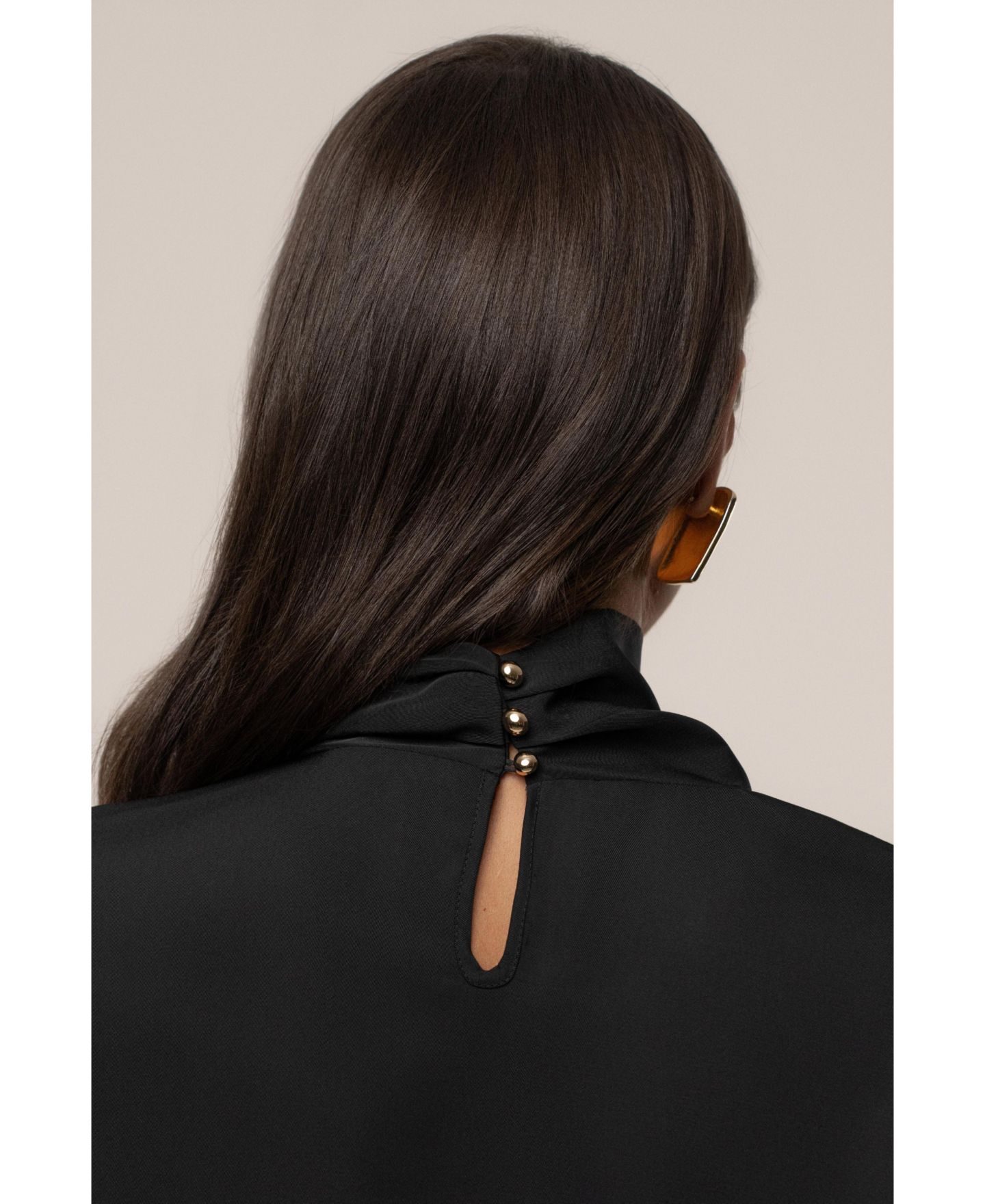 Женская блузка JLUXLABEL Alexa Satin Blouse, цвет: Чёрный — фото 8