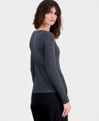Women's V-Neck Long-Sleeve Top