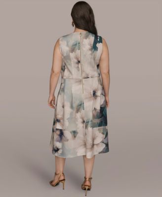 Plus Size Sleeveless Midi Dress