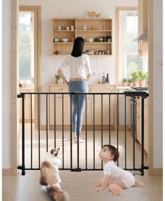 No-Threshold Adjustable Safety Gate, 29.5"-43" Wide, 28" High