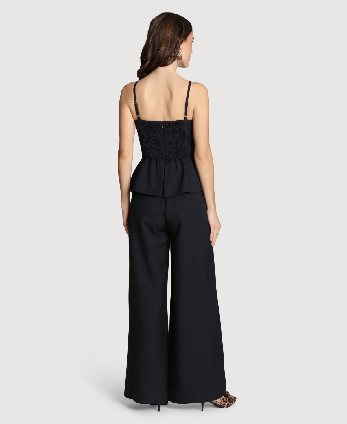 Avec Les Filles Women's Bow Vest Twofer Square Neck Jumpsuit