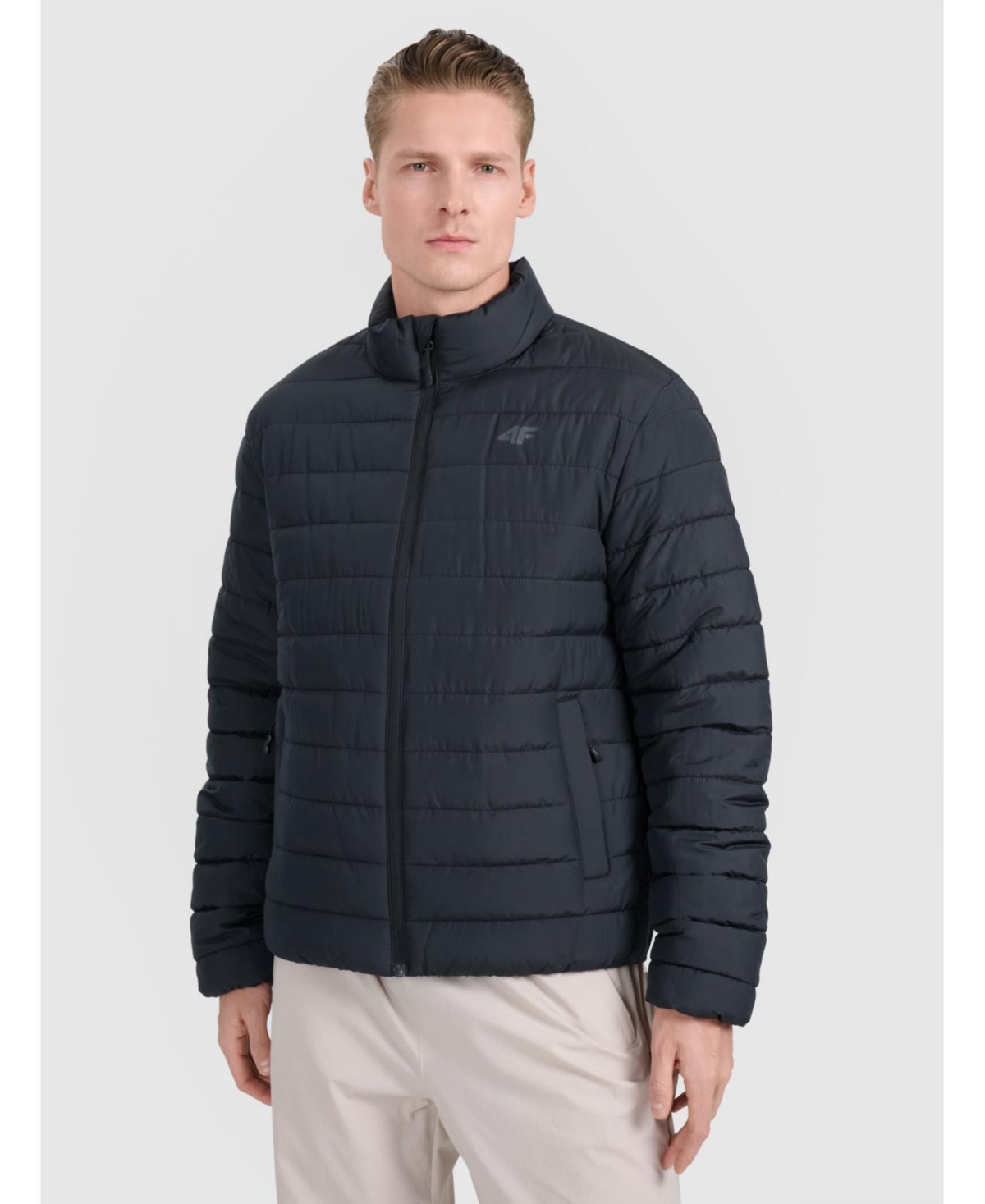 4F Men's puffer jacket with synthetic filling