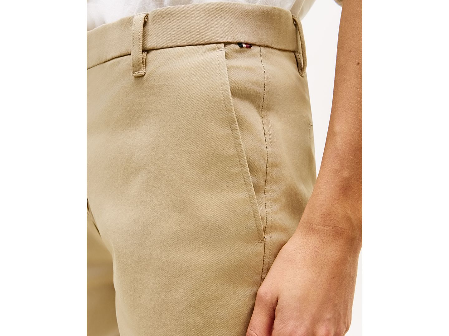 Женские шорты Tommy Hilfiger Twill Slim Straight, цвет: Бежевый — фото 3