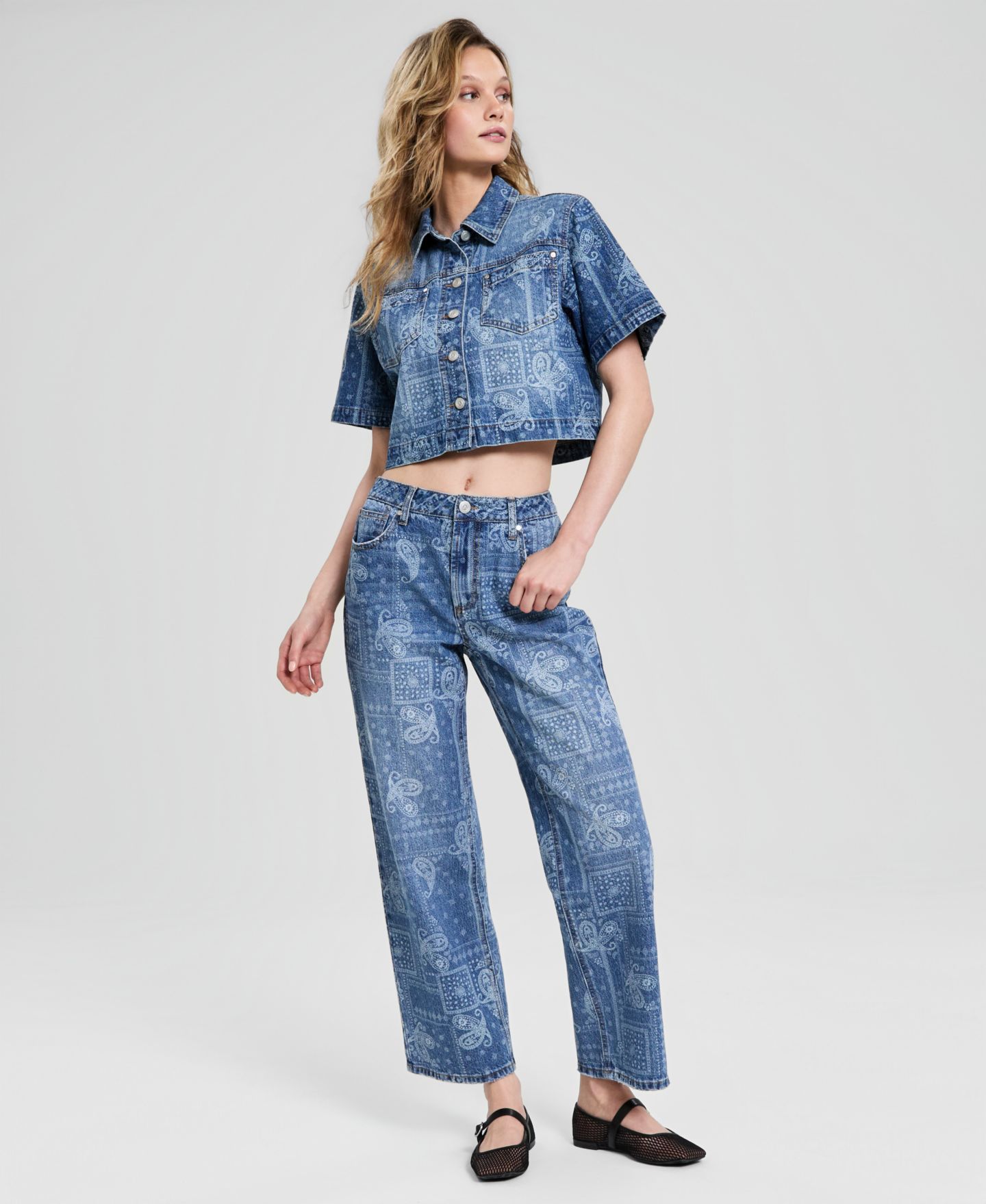 Женская рубашка And Now This Bandana Cropped Denim Shirt, цвет: С принтом — фото 2
