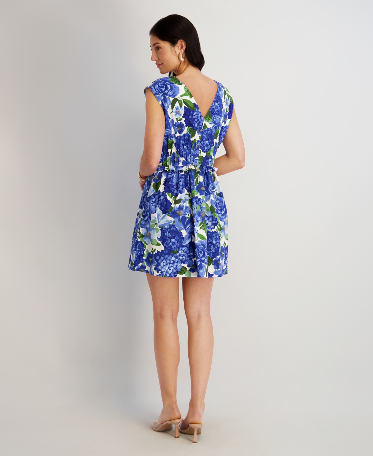 kensie Women's Printed V-Neck Dress