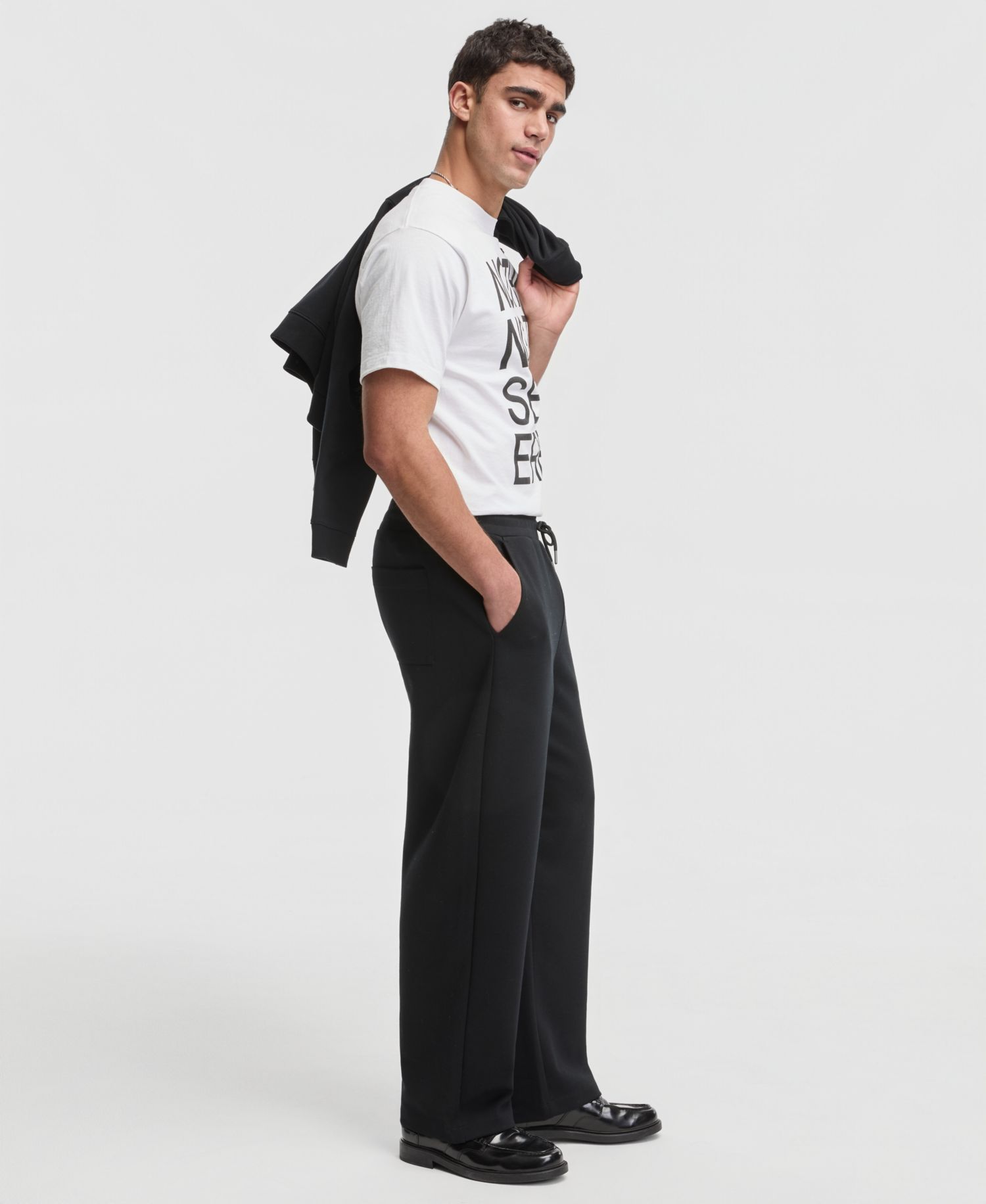 Men's Relaxed-Fit Wide Sweatpants