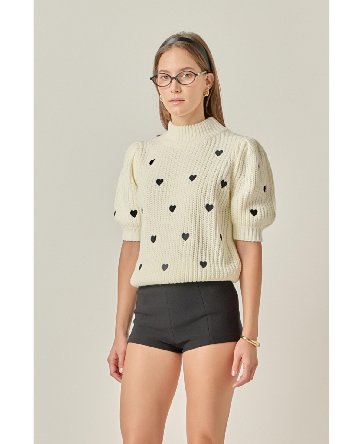 Women's Heart Shape Embroidery Sweater