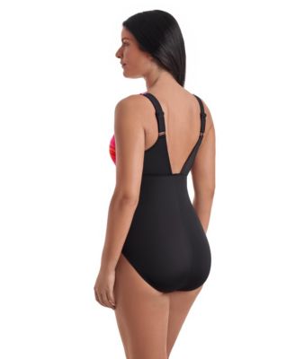 Women's Scoop Neck One-Piece Swimsuit