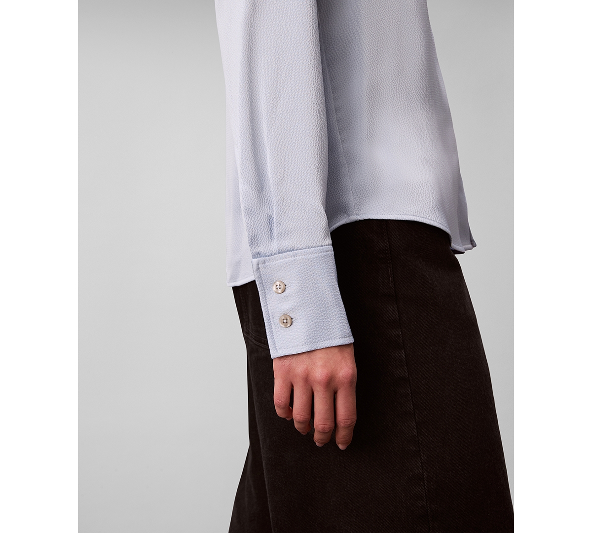 Calvin Klein Women's Hammered Fitted Collared Shirt