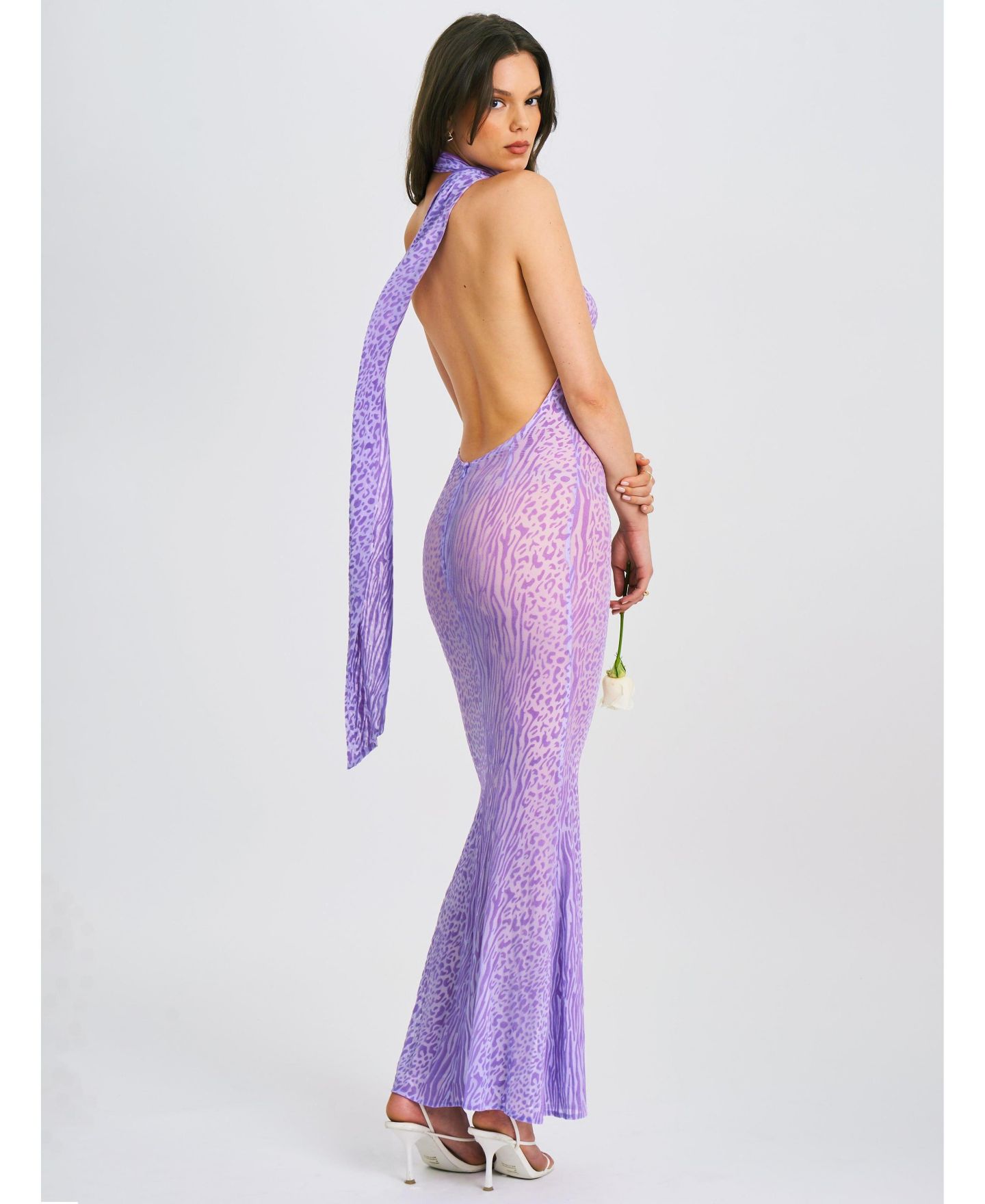 Женское платье Miss Circle Olena Purple Burnout Velvet Animal Print Mesh Halter Neck Maxi, цвет: Фиолетовый — фото 8
