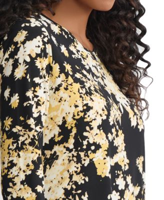 Petite Keyhole Printed Top