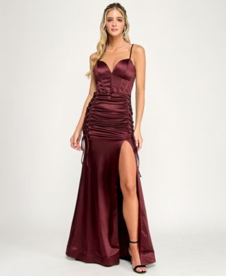 Juniors' Grommet Mermaid V-Neck Ball Gown