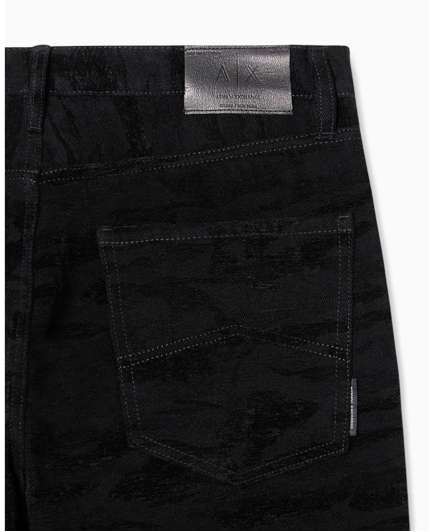 Men's J82 Loose Tapered Camouflage Jacquard Denim Jeans