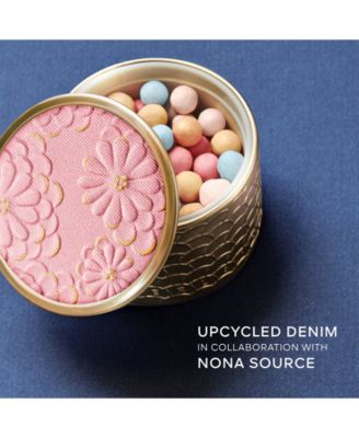 Limited Edition M&eacute;t&eacute;orites Blooming Glow Light-Revealing Pearls of Powder